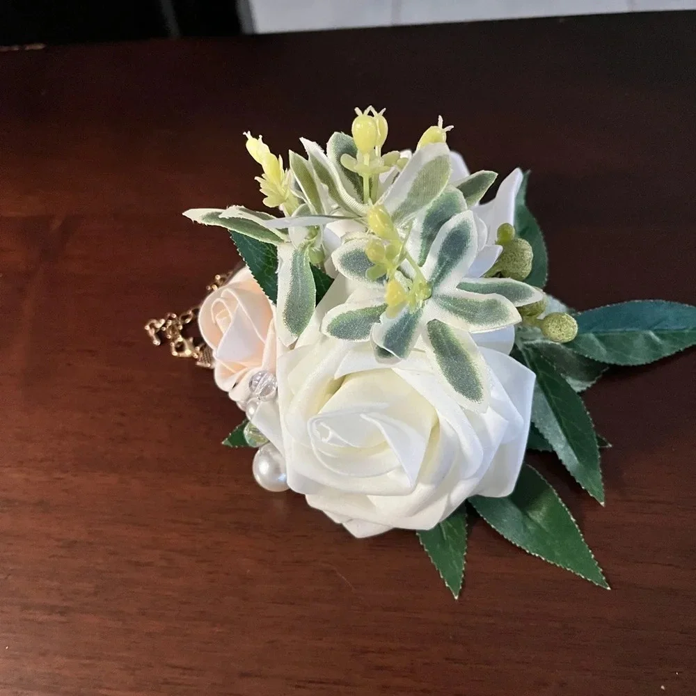 White Silk Like Rose Boutonniere - Dance Boutonniere‎ Prom Hand corsage bracelet